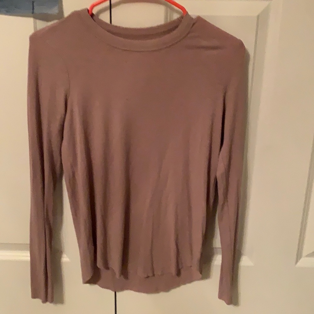 Light pink aerie long-sleeve